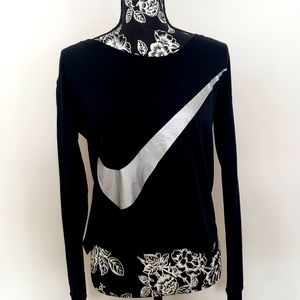 Nike long-sleeve
